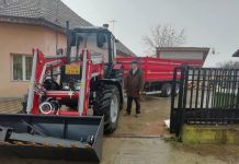Primarul comunei Dănești a cumpărat un tractor nou pentru localitate! Utilajul are 82 de cai putere