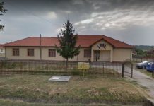 Semn pentru corectură! Directoarea Școlii Gimnaziale Albeni a semnat lucrările la Evaluarea Națională!