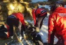 Persoană căzută într-o râpă la Rânca! Salvamontiștii intervin!