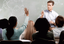 A început recrutarea experților în managementul educațional