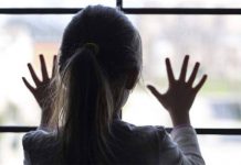 Bani europeni pentru copiii ai căror părinți sunt plecați la muncă în străinătate