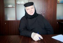 Educaţia…şi Lecţia de viaţă – ,,La Mănăstire, lucrurile merg bine, măicuţele fac ascultare şi se roagă la Dumnezeu pentru binele nostru, al tuturor”! – Scurt dialog cu Maică Stareţă MARINA GLIGOR Stavrofora, de la Mănăstirea «SFÂNTA TREIME», Strâmba-Jiu, care mâine sărbătoreşte ziua de naştere!