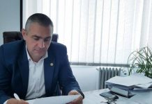 Zece voluntari, patru mașini și un mini call-center, toate la dispoziția vârstnicilor și izolaților din Motru și din satele aparținătoare!