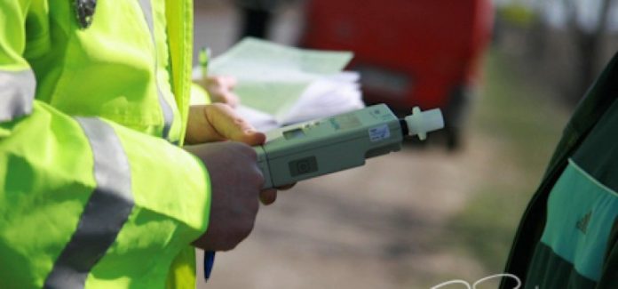 Prins băut la volan și cu permisul suspendat