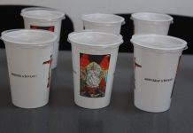 Primăria Țicleni a cumpărat pahare de plastic cu capac