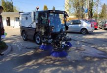 Două autoutilitare noi pentru igienizarea orașului, la Târgu Jiu