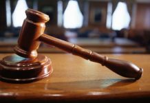 N-are voie să meargă la Poliție, din cauza soției