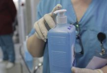 Prețurile la medicamente și dezinfectanți, plafonate. „Opriți specula pe spatele românilor”