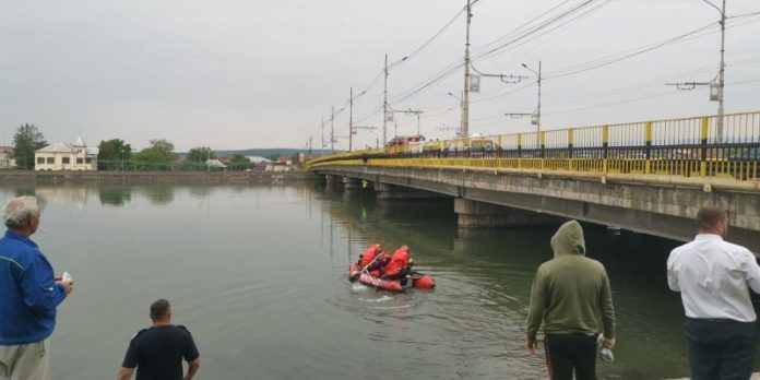 100620514_666053210794502_1037164095800868864_n