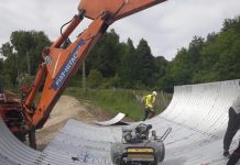 Lucrări de reconstrucție la un pod din Roșia de Amaradia