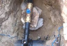 Locuința lui Cumpănașu, fost ofițer al IPJ Gorj, verificată de Aparegio pentru furt din rețeaua de apă!