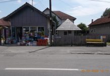 Firma ce vindea produse din plastic lângă Casa Memorială Ecaterina Teodoroiu, sancționată!