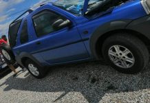 Mașina unui polițist, furată din fața unei case la Bâlteni, găsită în Vâlcea