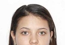 Adolescenta acuzată că a fugit cu banii și bijuteriile părinților a fost găsită