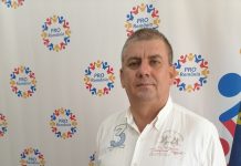 Primarul de Drăguțești a încercat să restricționeze bannerele candidatului Moșoiu!