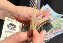 I-au furat portofelul din geantă și au încercat să scoată și bani de pe card