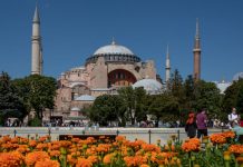 Educaţia…şi Lecţia de Viaţă – Migraţia internaţională şi tendinţa de islamizare a Europei! – Decizia Administraţiei Erdogan, de transformare în moschee a fostei Catedrale ortodoxe «Sfânta Sofia», reprezintă ,,Cea mai recentă dintr-o serie de provocări”!