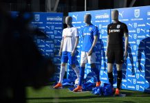 Craiovenii speră să ia titlu în noile tricouri