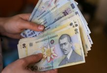 Elevii care au luat 10 la examenele naționale vor primi stimulente financiare