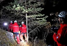 Persoană accidentată în masivul Parâng, salvată de salvamontiștii gorjeni