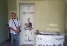 Turist din Franța, în vizită la Târgu Jiu