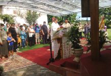 Sfântă Liturghie oficiată la Hramul «Tăierea capului Sf. Ioan Botezătorul», de la Mănăstirea «Cămărăşeasca», Oraşul Târgu-Cărbuneşti, Gorj ,,Sfântul Ioan Botezătorul a fost învrednicit de Dumnezeu să-i boteze pe oameni cu Botezul pocăinţei”!