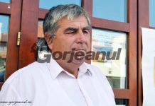 S-a vindecat de coronavirus și intră în campanie. Vrea al cincilea mandat de primar