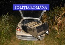 FOTO: A furat un aparat de jocuri de noroc cu bani cu tot