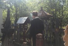 Înălțarea Sfintei Cruci, marcată la Muzeul Crucilor de la Măceșu