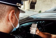 Polița RCA, prezentată polițiștilor și pe telefon sau tabletă