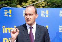 Zeci de mii de locuitori din Gorj, pensionați mai devreme după o inițiativă a PNL