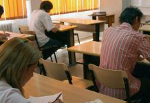 Au început înscrierile la examenul de definitivare în învățământ