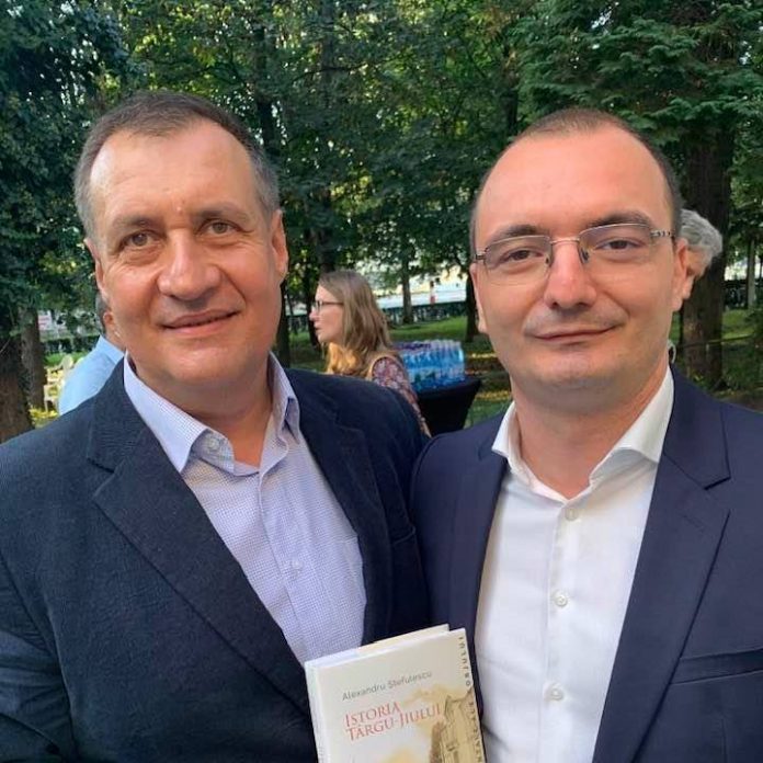 banta si iulian popescu