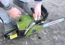 Și-a amenințat sora cu motofierăstrăul