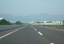 Ministrul Transporturilor, luat la întrebări despre „proiectul de suflet” al lui Weber