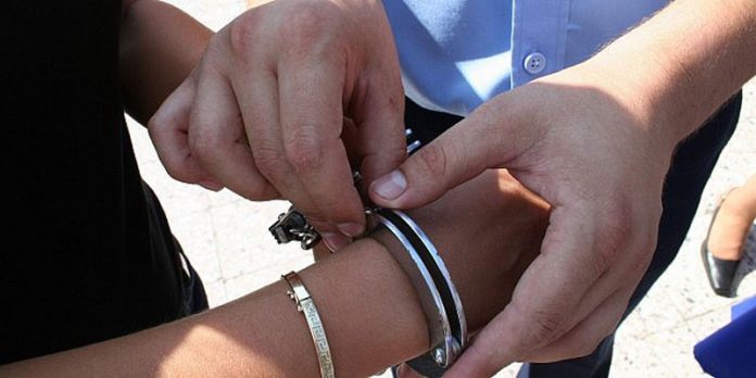 eb51309deea3c6dd9cc2c421f06500325