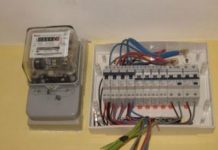 Tânără cercetată pentru furt de energie electrică