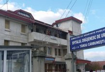 Studenți voluntari în spitalele suport Covid