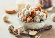 Rețeta săptămânii – Bomboane cu fructe uscate