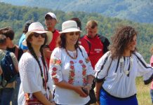 Care e zvonul? Nu ne cunoaştem firea și destinul. Ba da