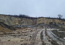Cer anularea acordului de mediu pentru o microcarieră din Gorj. „Se devastează mediul și peisajul din comună”