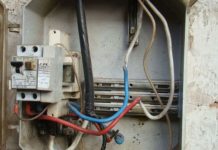 Racordat ILEGAL la rețeaua electrică. DOSAR PENAL!