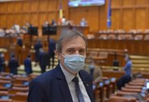 Deputatul Weber, președintele Comisiei UNESCO din Parlament: Ia românească are șansa de a intra în patrimoniul mondial al umanității