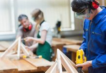 Modificări în calendarul admiterii în învățământul profesional și în învățământul dual