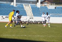 Străinii încep să plece de la Pandurii