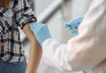O nouă tranşă de vaccin Pfizer soseşte în ţară