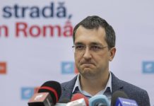 Vlad Voiculescu, revocat! Andreea Moldovan, demisă!