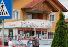 Două șoferițe s-au acuzat reciproc după o tamponare