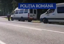 VIDEO: Microbuzele şi autobuzele, verificate de poliţiştii: 18 amenzi şi un certificat de înmatriculare reţinut!