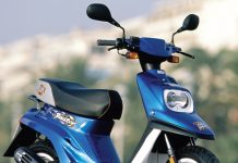 Un septuagenar băut, din Ţicleni, a căzut de pe scuter!